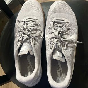 Nike training men’s